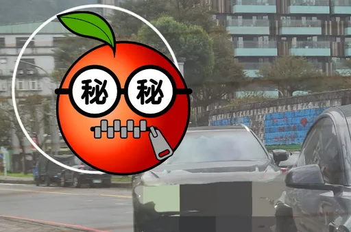 運動場驚見一排「神秘柱子」!網起底歷史發毛:墳場鎮煞?他揭開真相