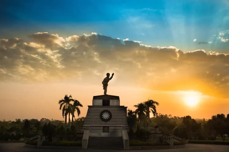 陸軍步兵訓練指揮部昨有一把「T91步槍刺刀」失蹤。翻攝臉書陸軍步兵訓練指揮部　