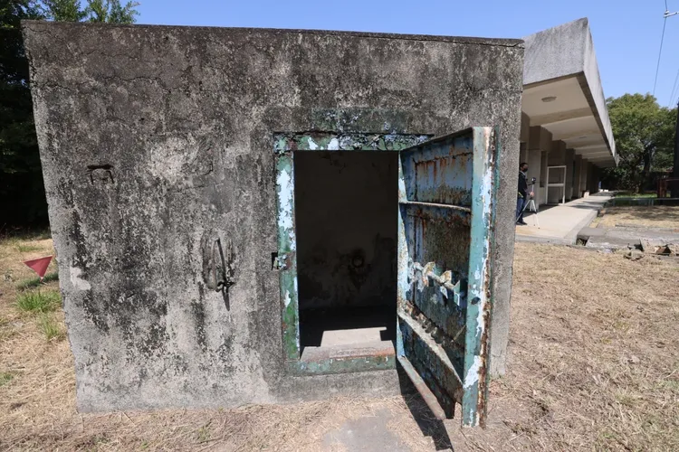 海軍明德班時期的禁閉室。高市府提供