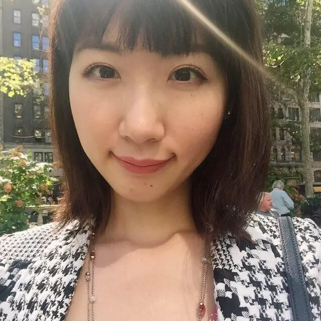 廣告小妹曾是社工。引自廣告小妹臉書