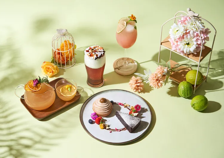 台北國泰萬怡酒店THE Lounge「春漾。午茶怡享時光」下午茶套餐每日供應，每套450元起。業者提供