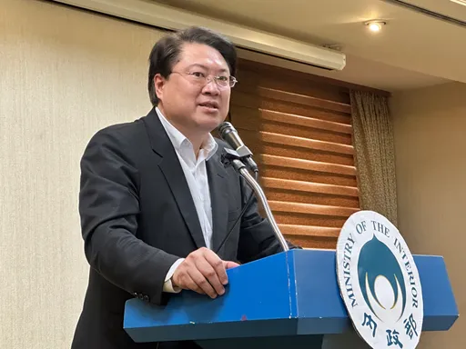 開戰謝國樑!林右昌親上火線談四接 直言「沒駁回公投」