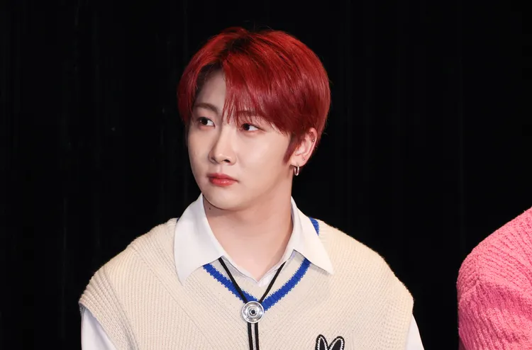 浩榮的拍照技術，獲得隊友認可。鄭孟晃攝