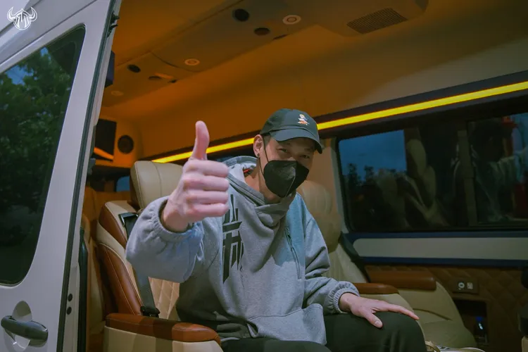 林書豪抵達台灣。  鋼鐵人提供