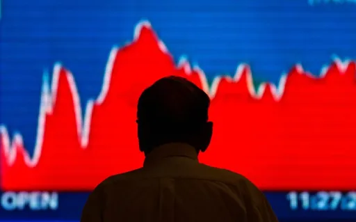 缺氧還攀聖母峰　他警告「美股已進入死亡區」