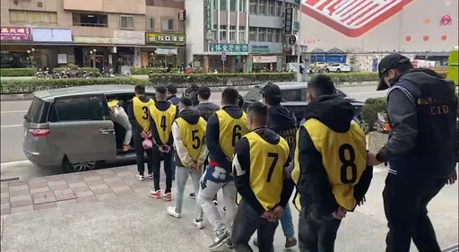 9惡少暴力集團放貸運毒樣樣來 強拍裸體恐嚇上網遭逮