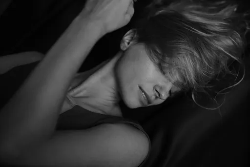 人妻忙著告小三　夫竟趁亂再搞出小四！她扮性愛導師「一起高潮」 