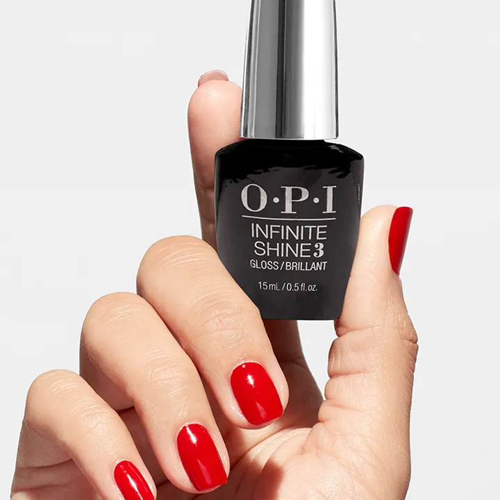 第3名如膠似漆持久閃耀保色護甲油，15ml／680元。品牌提供