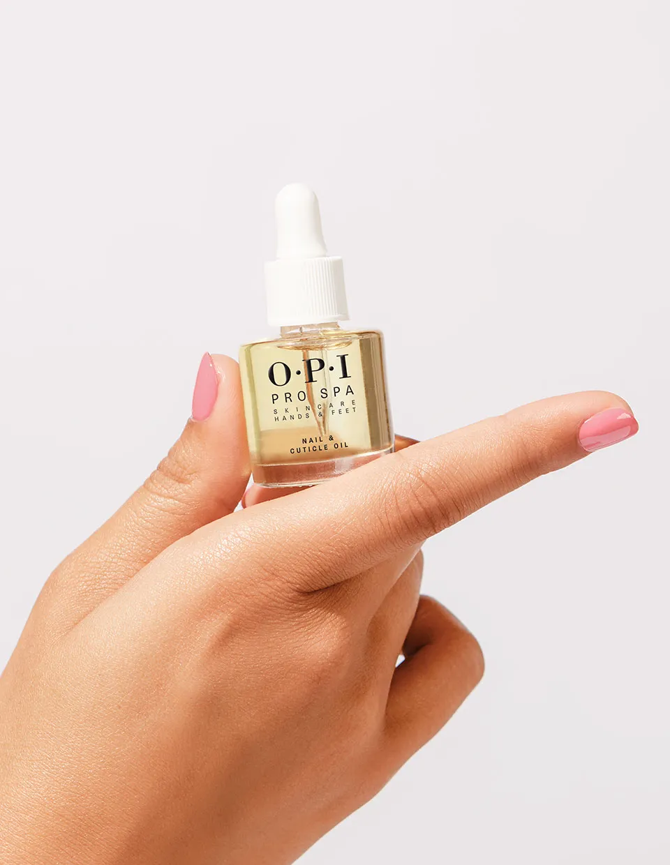 第2名為PRO SPA古布阿指精華，8.6ml／590元。品牌提供