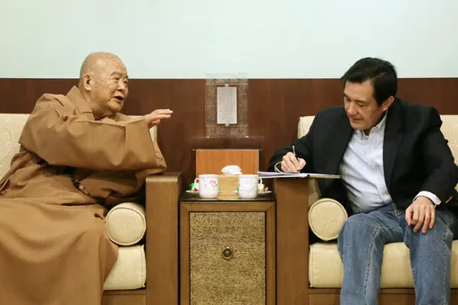 星雲圓寂|馬英九憶過往情誼 大讚「慈悲又富正義感的宗教家」