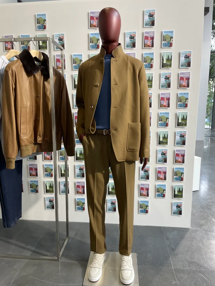 這套男裝韓國男神玄彬也曾演繹過。張家玲攝