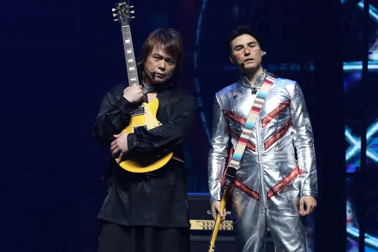 伍佰與鳳小岳今一同彩排。彭欣偉攝