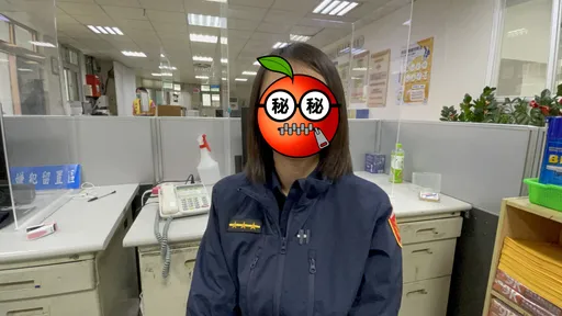 闖紅燈被開單！桃園婦人沒森七七　竟喊要這位女警「當媳婦」