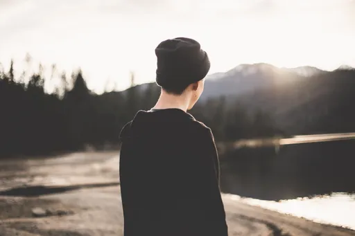 19歲的他不記得吃過飯沒、學習障礙遭退學 診斷竟是這種罕見病例