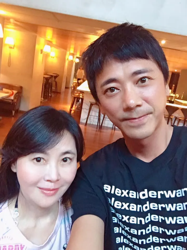 也有和信的合照。引自蕭嘉蓉臉書