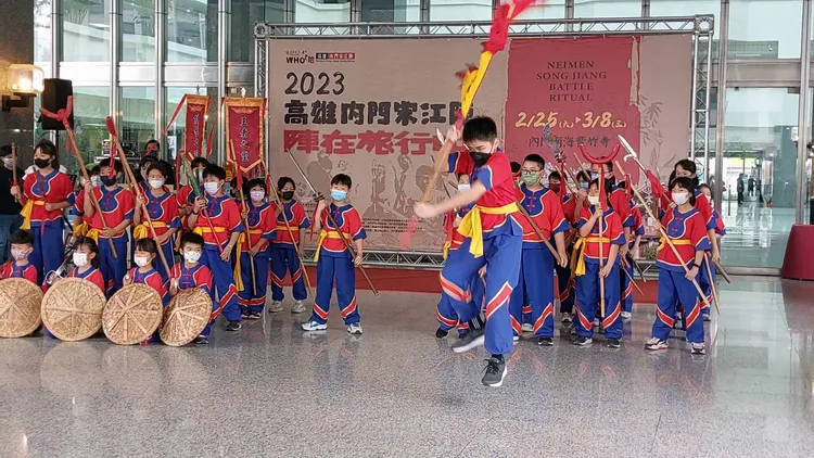 內門國小宋江陣是作育內門藝陣子弟的搖籃。凃建豐攝