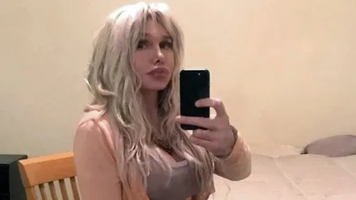 買春38歲G奶女「竟是69歲變性人」　23歲嫖客勒斃對方逃過謀殺罪名