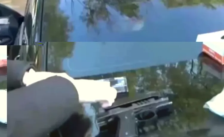 警方現場起獲改造槍支。翻攝畫面