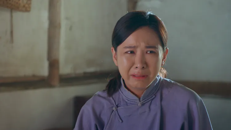 安心亞詮釋女主角阿春對於「借腹生子」的內心掙扎。公視、禾豐製作提供