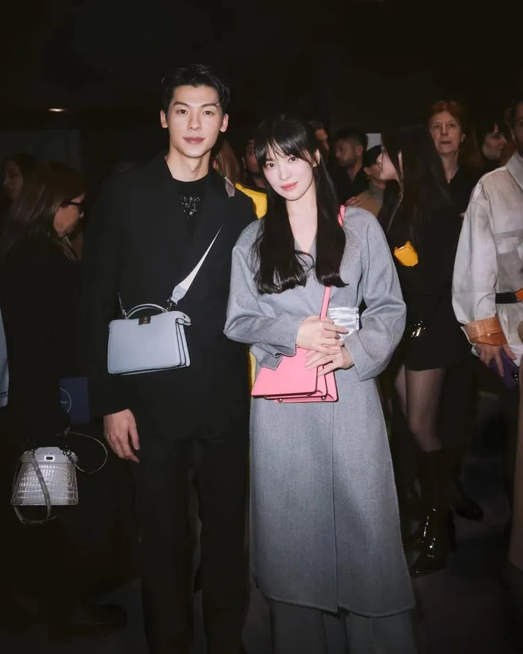 許光漢與韓國女神宋慧喬於FENDI米蘭大秀中夢幻同框。品牌提供