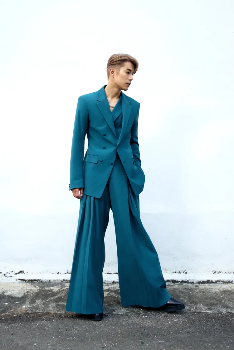 劉家凱帥氣模樣令人驚豔。凱開而彈提供