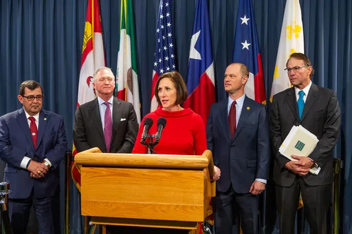 美國多州考慮禁中國人置產　中國外交部回應了