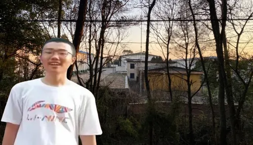 轰动中国15岁高中生离奇命案 官方定调少年之死是轻生