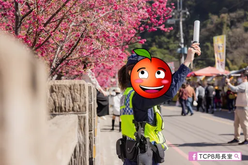 馬尾女警太正!櫻花祭整個歪樓了 網暴動:想被櫻花警攔查