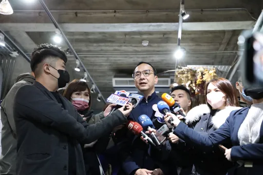 朱立倫鬆口！侯友宜藍營最強　被問提名戰2024這樣說