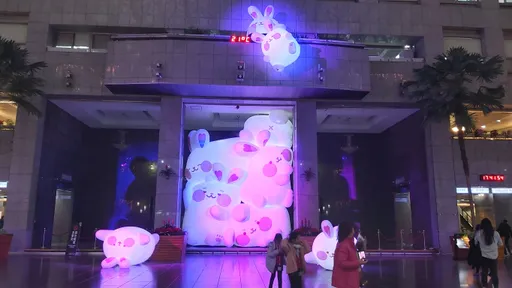 可爱攻击!「兔兔餐包」软Q扑倒北市府 台湾灯会最萌看点