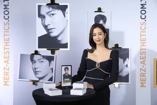 莫允雯邁向36歲不婚頭 經紀人怕她沒伴喊話「不要再找高的」