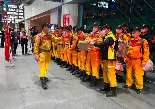 赴土耳其搜救隊還救了這些人！　精神醫籲留心「創傷回憶」