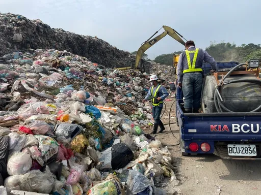 南投立委补选｜批垃圾危机是民进党害的　绿讥林明溱在「暗酸」卢秀燕