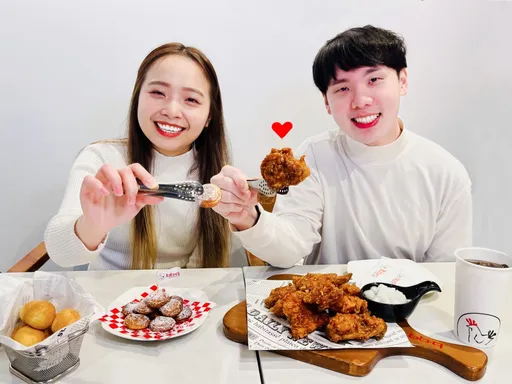 戀愛炸雞餐開賣！粉絲團留言再抽專屬雙人似顏繪