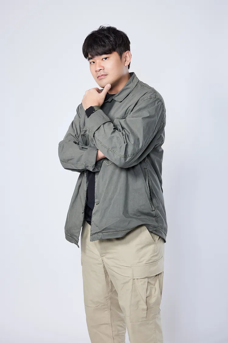 Red Bull鬥拍邀來YouTuber蔡哥來擔任小戴隊友，共同決戰最終冠軍隊伍。蔡哥提供