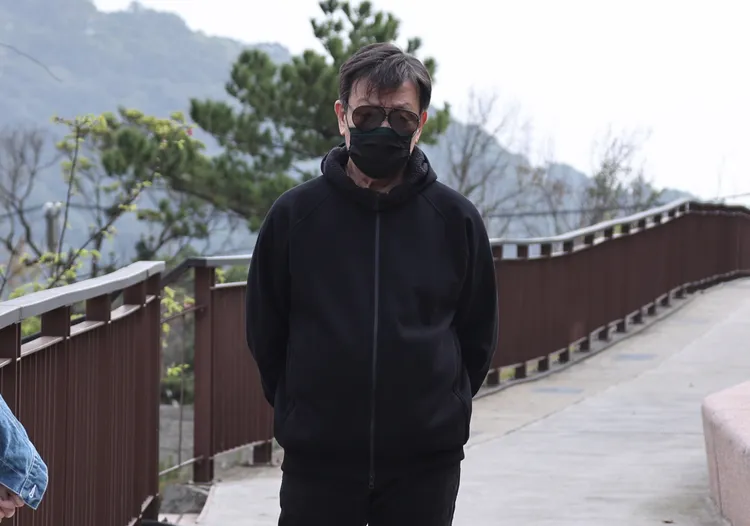 寇世勳（右）到場。鄭孟晃攝