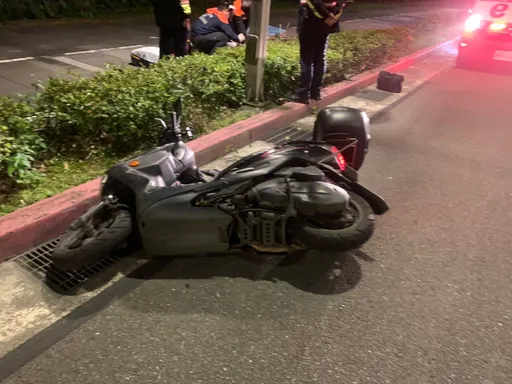 北市男疑心血管疾病發作　騎車突自撞燈桿傷重不治