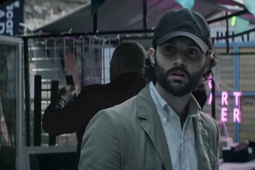 無雷|《安眠書店》男主背10條人命倫敦隱姓埋名 他只要求「少拍這種戲」