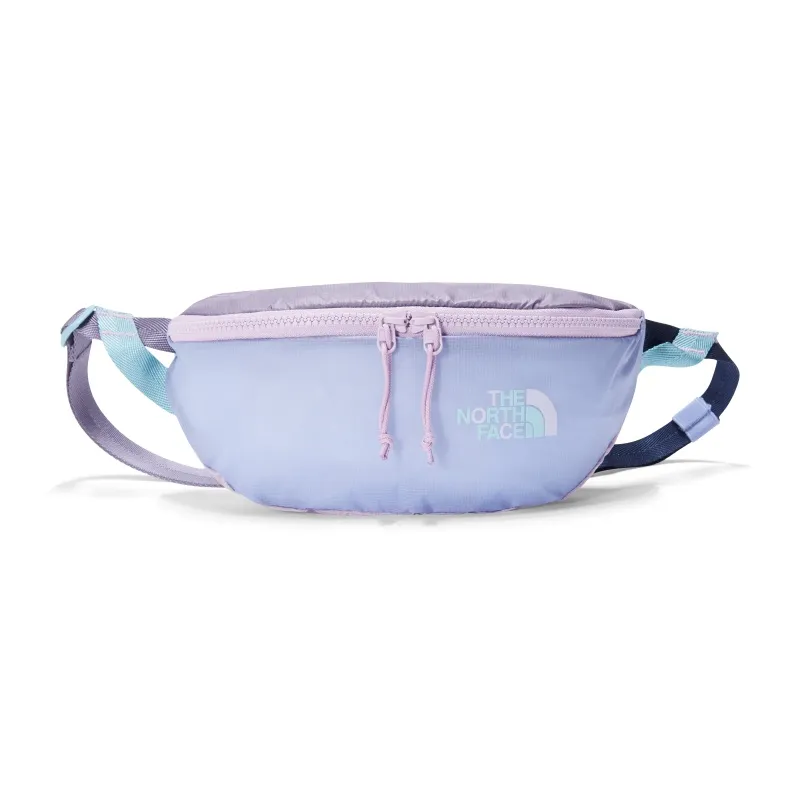 斜跨包,2380元。品牌提供