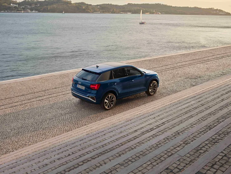 Audi Q2全車系皆採1.5升缸內直噴渦輪增壓引擎，更配有Audi 主動式汽缸管理系統，進一步帶來高效率動能表現。原廠照片