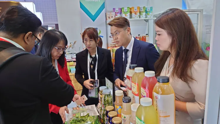 高雄農產品現於波灣國際食品展中展售。讀者提供