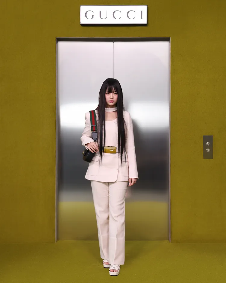才18歲的Hanni，去年即因「怪物女團」成員的高人氣被GUCCI相中，成為品牌形象大使。品牌提供