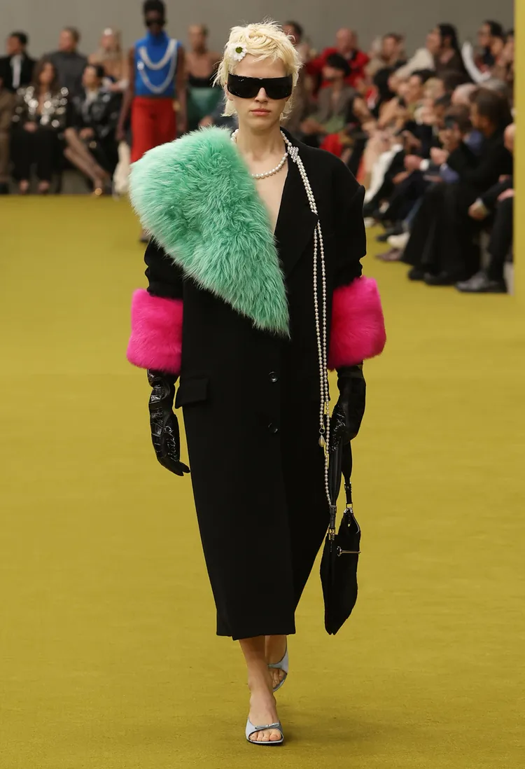 GUCCI 2023秋冬女裝系列大秀。品牌提供