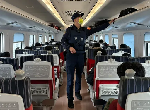 台鐵接連遭恐嚇來電 鐵警全面警戒維安盤查搜索