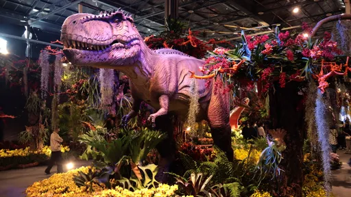 台湾国际兰展！带领游客穿越侏㑩纪　小朋友嗨翻穿这样逛花海