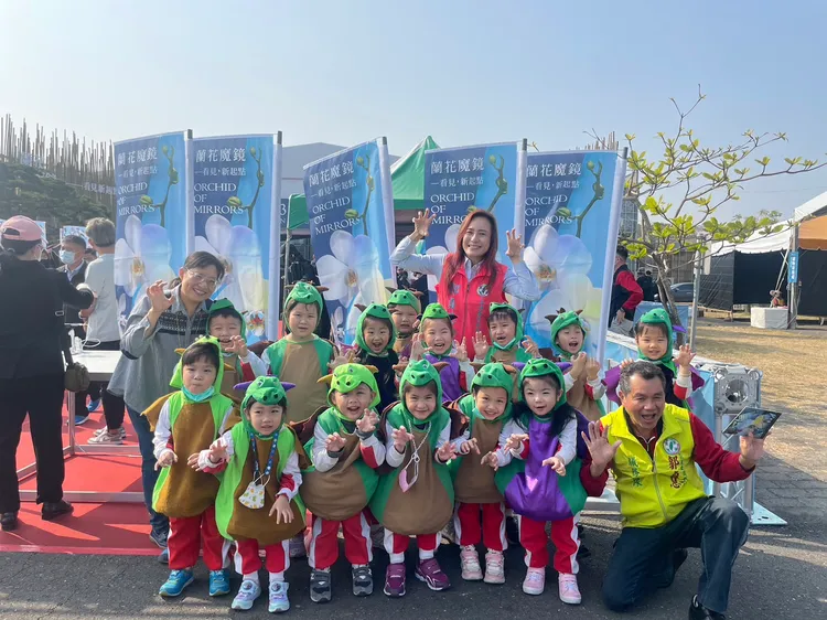 郭貞慧邀請小朋友變裝逛蘭展。郭貞慧提供