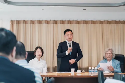 蔡英文訪美!傳中方動員抗議騷擾 綠委痛批幼稚:應適可而止