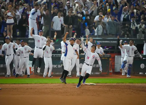 中華隊贏了！狂攻9分打爆荷蘭　明天中午再勝古巴就前進東京！