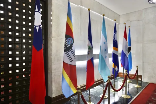 前大使揭「大撒幣買邦交」秘辛！友邦元首曝對岸價碼探詢出價　這樣做恐雙輸