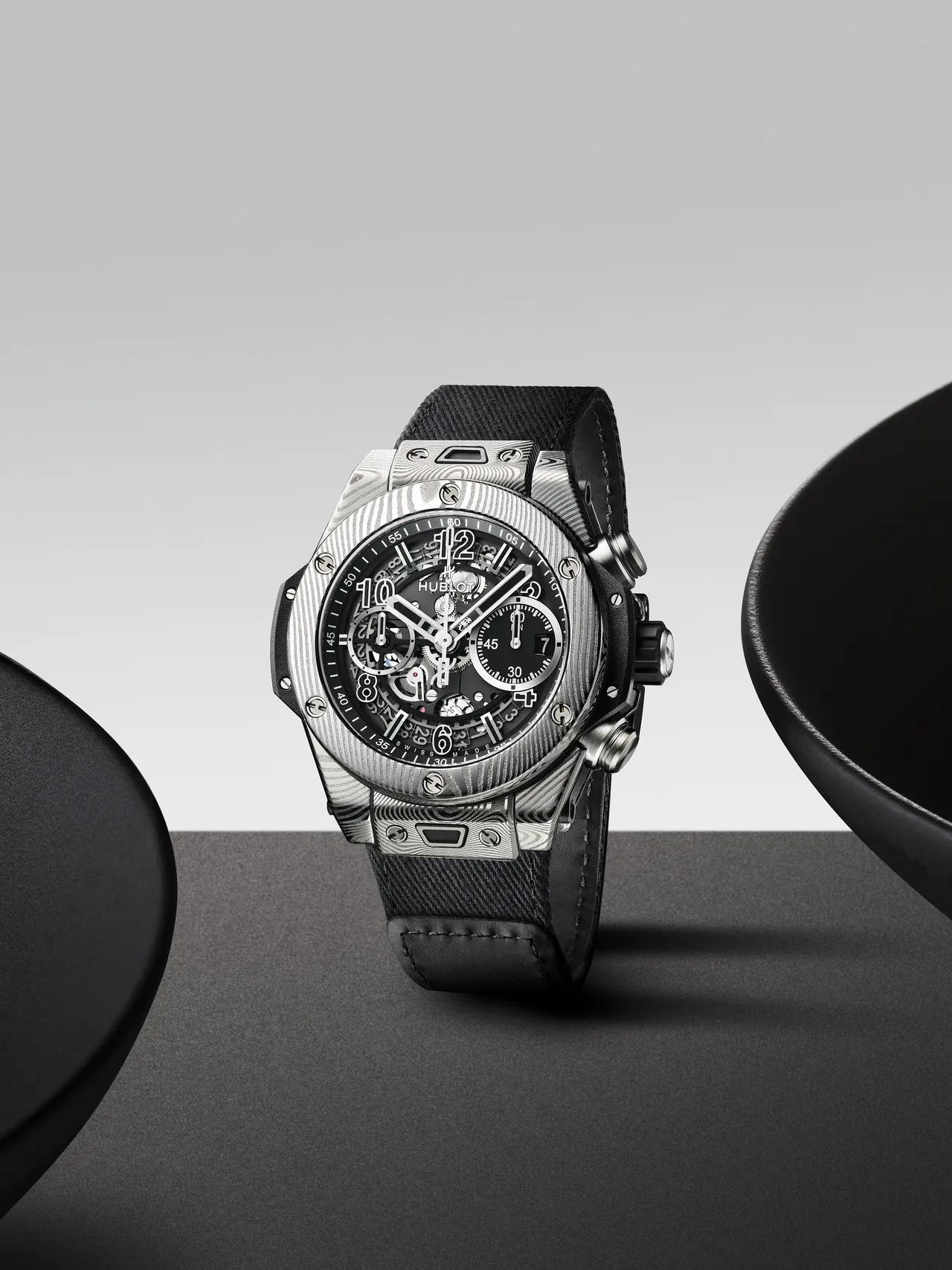 HUBLOT最新发表的Big Bang Unico星厨腕表，进一步把对厨师一职的想像实体化。品牌提供